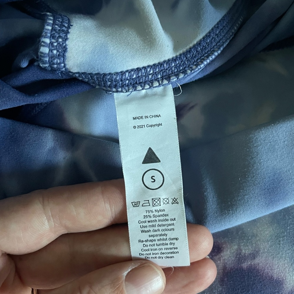 Vitality Tie-Dye Women's Leggings - Picture 7 of 7
